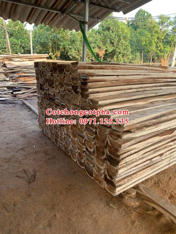 Tổng kho xà gồ gỗ tại Hà Nội