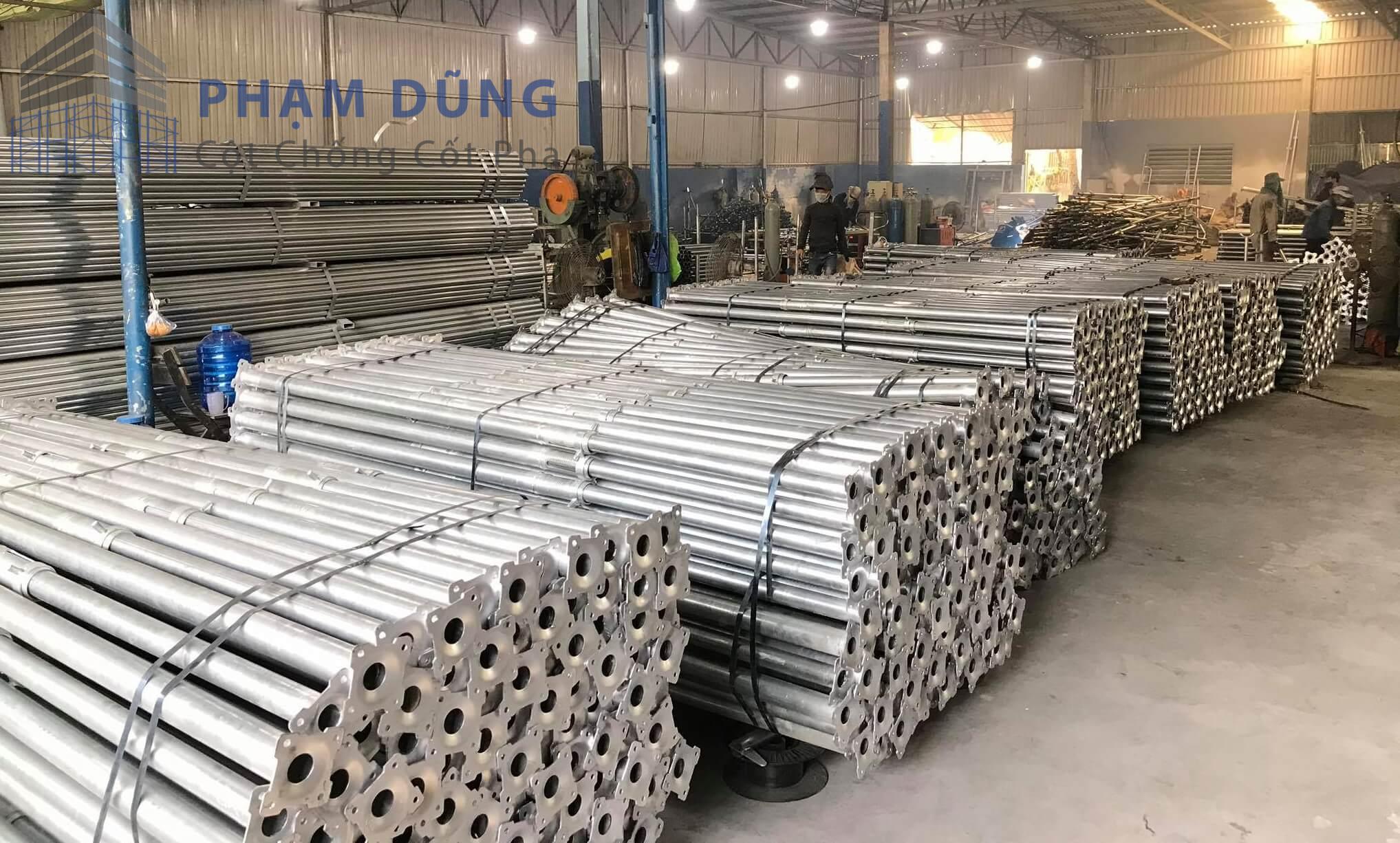 cột chống cốt thép tại Phú Thọ