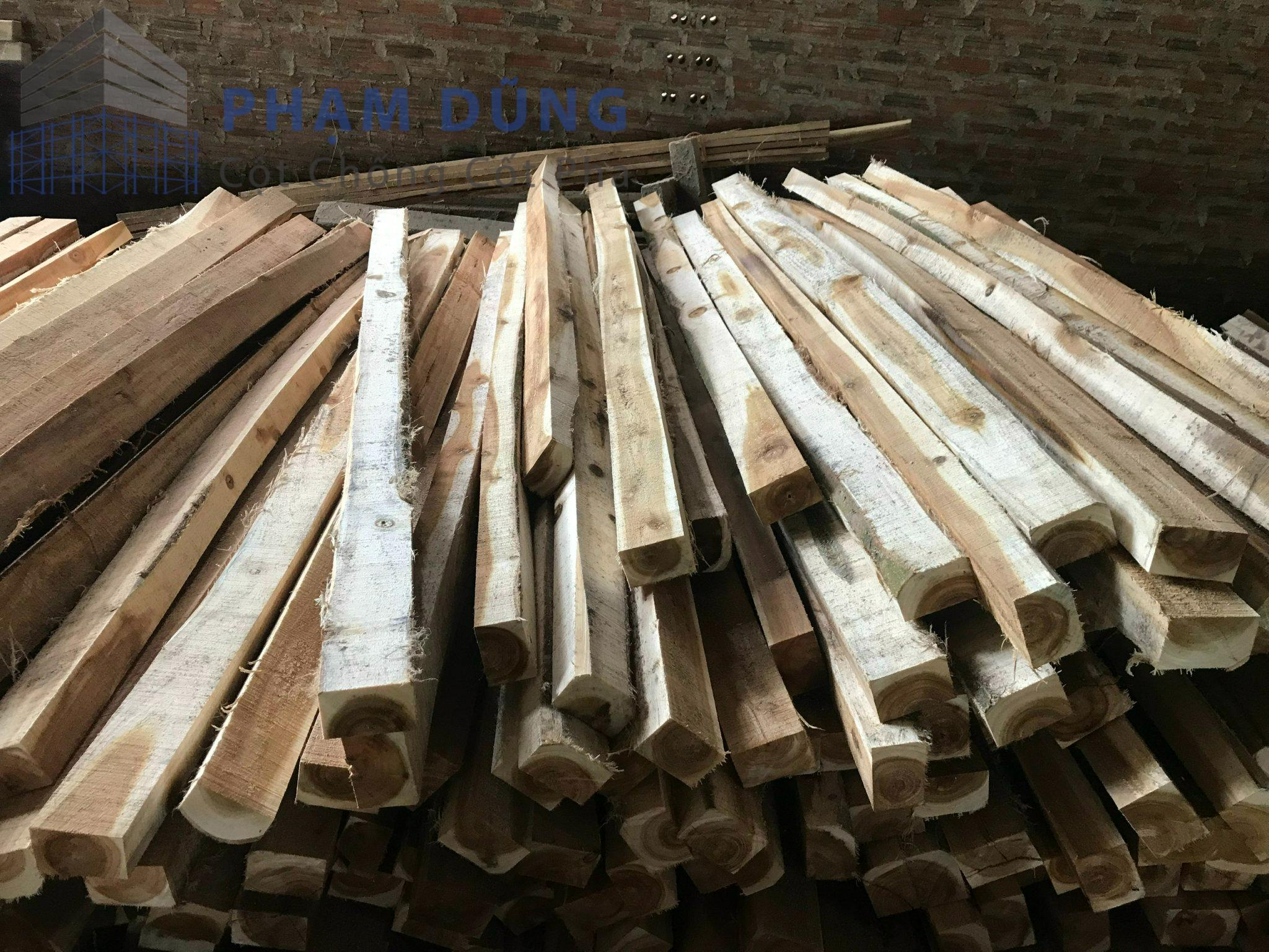 Xà gồ gỗ tại Hà Nội